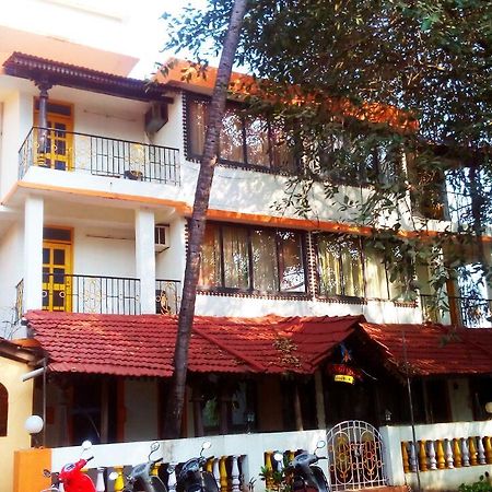 A Date With Me Boutique Hotel Bar @ Restaurant Candolim Exterior photo